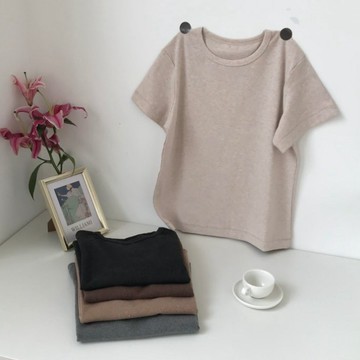 現貨 ⓇⒺⓃⒶ｜素面彈性棉質短袖上衣_奶茶色/T-shirt/寬鬆/修身/上衣/舒適/彈性/素色T恤【R21511】