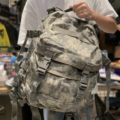 実物 USED 米軍 MOLLE II 3DAY アサルトパック ACU メンズ ミリタリー