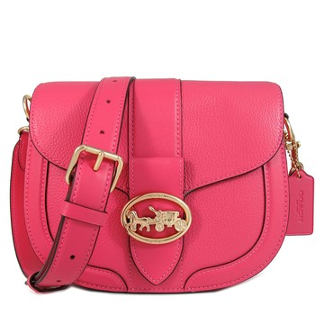 COACH GEORGIE 金屬大馬車LOGO桃粉色防潑水拼接皮革斜背馬鞍包