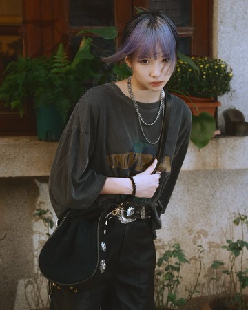 Hunter circular bag