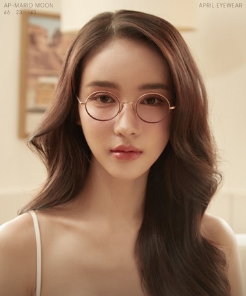 觸控鼻托設計：日本製鈦金（小圓框）