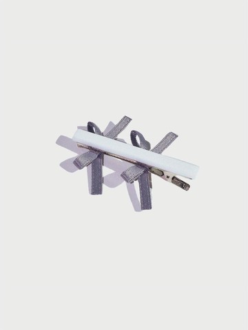 AMONG RIBBON HAIR PIN [WHITE]