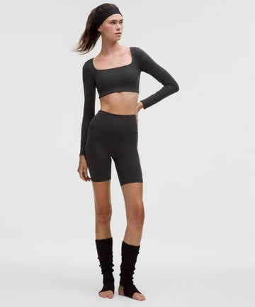 Align™ High-Rise Shorts 8" Size 0