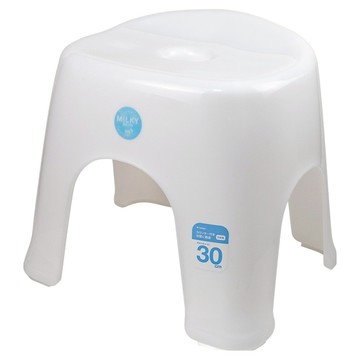 新輝合成 Milky Bath 半透明防滑浴室椅 日本製  36 x 30 x 32.5cm  白色