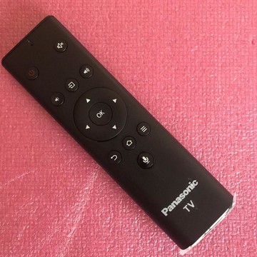 適用原裝松下電視機語音遙控器YK0500 TH-55HX56...