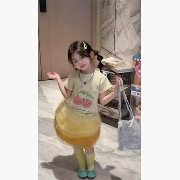 闭眼入~女童純棉T恤新款可愛休閒風女童短袖T卡通印花圓領兒童夏日上衣  女童上衣 女童短袖 童装 中小童上衣 夏天衣服