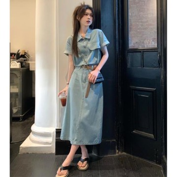 2023新款夏季Polo領牛仔連衣裙設計感復古氣質收腰中長裙子女顯瘦