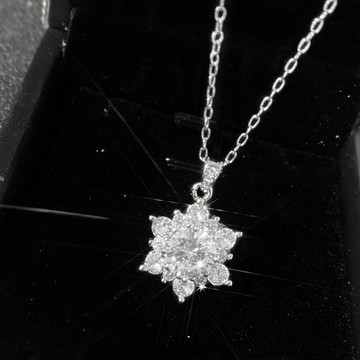 【RJ New York】純淨向日葵花瓣鋯石項鍊(銀色)