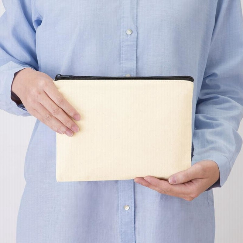 【関税負担なし】MAX MARA MMTROUSSE スモールポーチ 関税負担なし】MAX MARA MMTROUSSE エクストラスモールポーチ