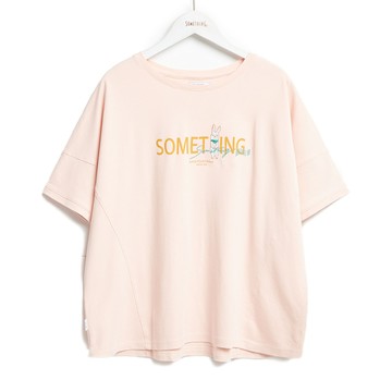 SOMETHING｜女裝｜郵戳兔寬短版短袖T恤