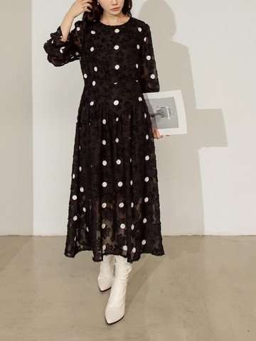 毛鬚蕾絲點點造型寬鬆長洋裝