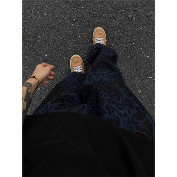 美式復古街頭水洗做舊藍色豹紋彎刀牛仔褲男寬松休閑春季百搭INS