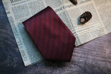 紅色重磅桑蠶絲曲線領帶紳士小物推薦