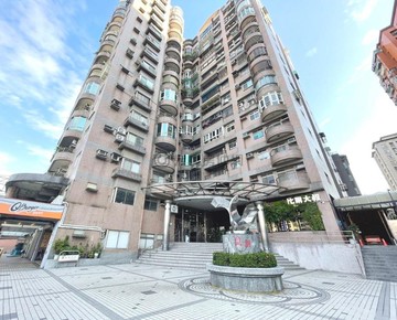 全球鳳凰城 超大3+1房車｜桃園市桃園區大有路