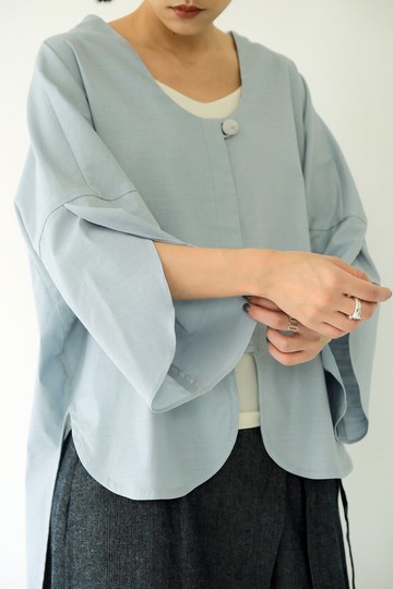 川 衣 WEAR BEING  弧形鬱金香袖襯衫  灰藍