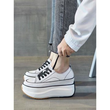 厚底真皮小白鞋女2026春季新款內增高9cm休閑松糕底韓版單鞋百搭