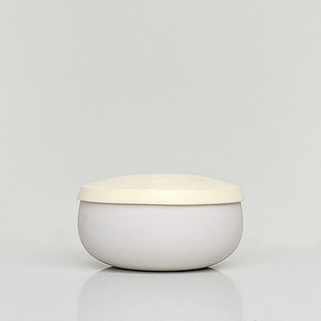 【人氣熱賣】Besovida  胖胖全矽膠環保碗 / 淡檸黃