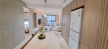 五福學區捷鳳凰康澤精緻裝潢四房含車位｜高雄市苓雅區光華一路