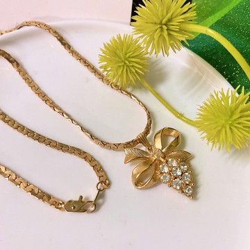 【 西洋古董飾品 】質感厚實沙金掐絲 蝴蝶結葡萄 萊茵鑽 項鍊