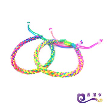 【鑫運來】開運招財螢光五色繩手鍊(買一送一)