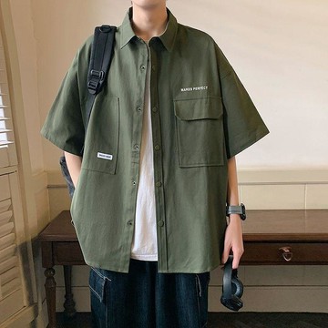 透氣百搭~工裝短袖襯衫男夏季潮牌寬鬆五分袖襯衣外套男生青少年痞帥寸衣服 洋氣時尚 短袖開衫 男生襯衣 翻領襯衫 休閒上衣