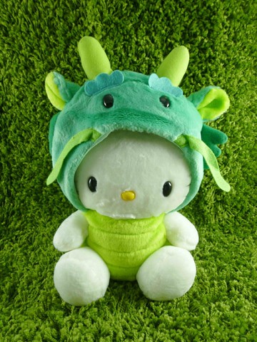 【震撼精品百貨】Hello Kitty 凱蒂貓 絨毛娃娃-丹尼爾龍(綠) 震撼日式精品百貨