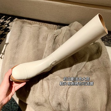 免運~店主強推~超A版！米白色真皮山茶花圓頭平跟騎士靴女不過膝長筒靴