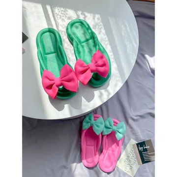 新款多巴胺女孩拖鞋沙灘鞋涼拖度假沙灘海邊度假網紅純欲甜心風