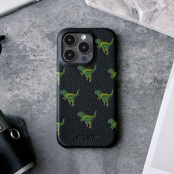 COACH｜iPhone 15 系列 精品真皮手機殼 小恐龍