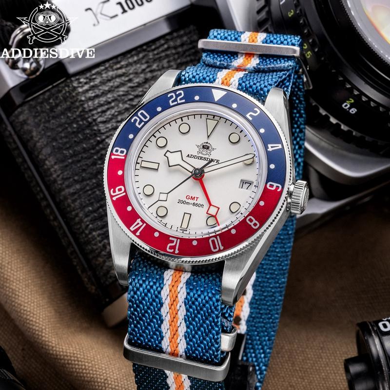 数量は多い  メンズ 腕時計 40代 スイス製 クォーツ 防水 GMT 50代 時計