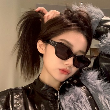 墨鏡  太陽眼鏡 韓系質感熱門款 最新網紅款新潮流行 百搭抗UV時尚 太陽眼鏡74124