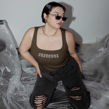 LAS VEGAS坑條背心 MUA! 中大尺碼上衣