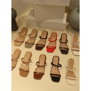 小池在首爾2023年夏季新款一字露趾方頭休閑簡約漆皮低跟涼拖鞋女