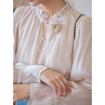 Moriirose 珠光粉色v領抽褶花朵襯衫女秋季法式復古長袖氣質上衣