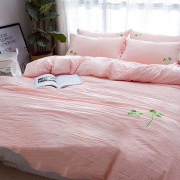 LoveCity 寢城之戀 超柔水洗絲刺繡四葉草被套床包組  被套床包組  雙人5尺  粉色