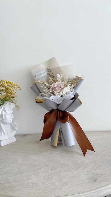 芮米有花_可訂製 多色單枝永生玫瑰不凋花乾燥花花束2023情人節七