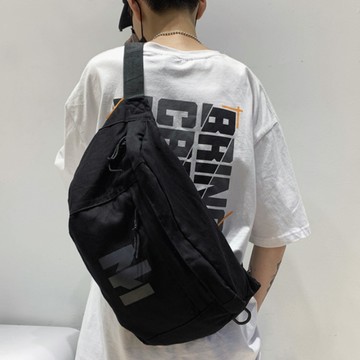 E.City_韓版多功能休閒胸腰包大挎包
