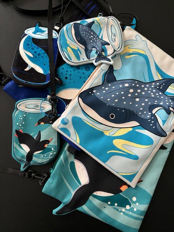 海洋系斜挎單肩包鯨鯊獨角鯨企鵝