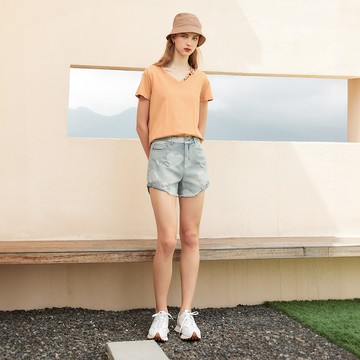 OUWEY歐薇 愛心刷破抽鬚純棉牛仔短褲(藍色；S-L)3222398543