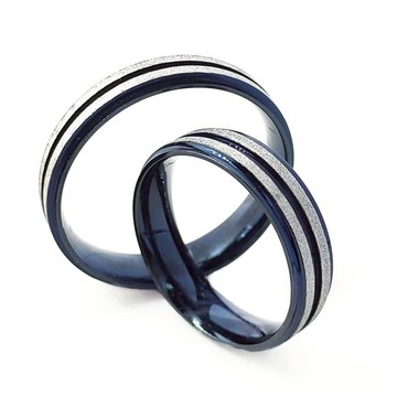 H4506 磨砂線條黑色鋼戒 不生鏽316鋼 中性款 黑色戒指 男戒女戒 情侶對戒 防小人尾戒 拇指戒 韓系飾品雙色戒指