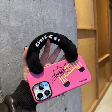 EVENSHOW新款超好看秋冬毛絨手提手機殼帶掛繩適用于蘋果iPhone16promax15/14/13小眾高級感藝術毛茸茸外殼套