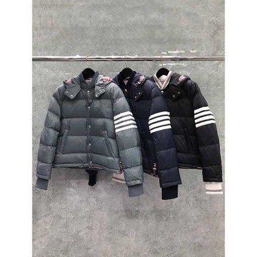 tb短款羽絨服男女百搭連帽白鵝絨御寒保暖外套潮流時尚情侶款四杠