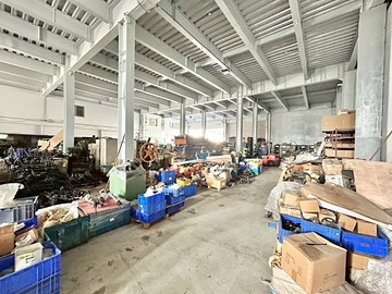 有影片《幼獅交流道4分鐘》使用近1200坪可卸貨櫃｜桃園市楊梅區高青路