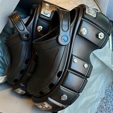 現款免運 洞洞鞋 增高洞洞鞋 厚底洞洞鞋 外貿歐美女鞋情侶同款包頭拖洞洞鞋鬆糕厚底半拖黑白色增高花園鞋E