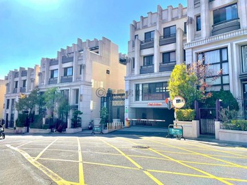 G2捷運北屯十期【雲山頌】雙併大面寬雙車別墅｜台中市北屯區和順路