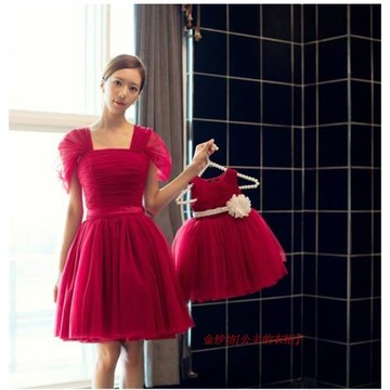 新款六一兒童演出服蓬蓬裙親子裝母女演出服親子攝影服酒紅色短款