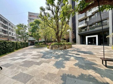 獨家水湳國聚之界｜高樓無限視野戶｜大三房平車！｜台中市北屯區后庄路