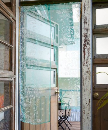 【熱門預購】印度清透感蛋白石加工水彩腰果花門簾 (2色)ISAP4191