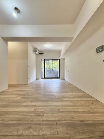 新高學區全新交屋2房平車+大露台｜台中市太平區環中東路三段