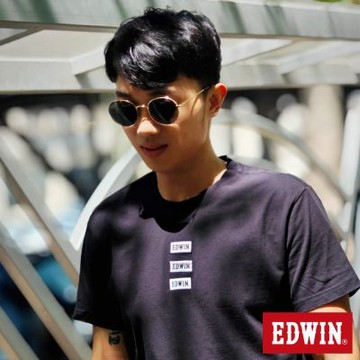 EDWIN 男裝 人氣復刻款 徽章繡花短袖T恤-黑色